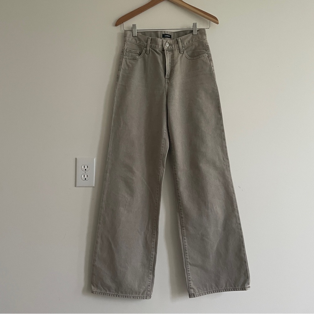 Wide leg Express Jeans